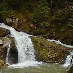 Resort глемпінг едельвейс Oryavchyk
