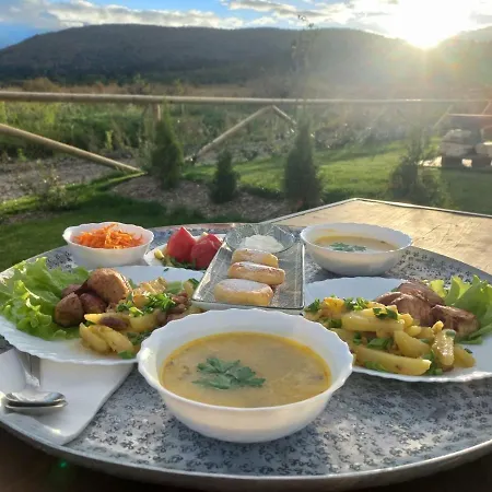 Resort глемпінг едельвейс